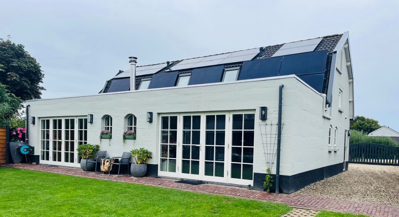 Uitbouw steelframe constructie Slijk Ewijk - aanzicht 2